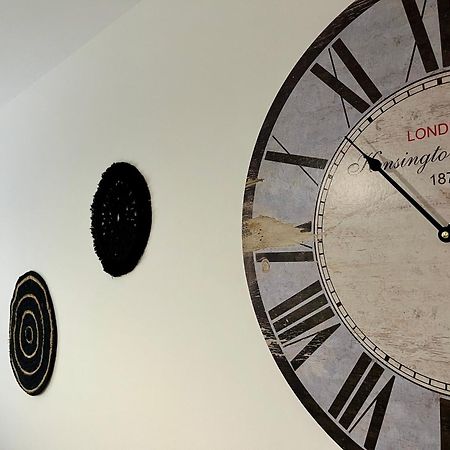 2 Suites, Cour Privee, Climatisation, Le Nid De Blois Vienne Екстериор снимка