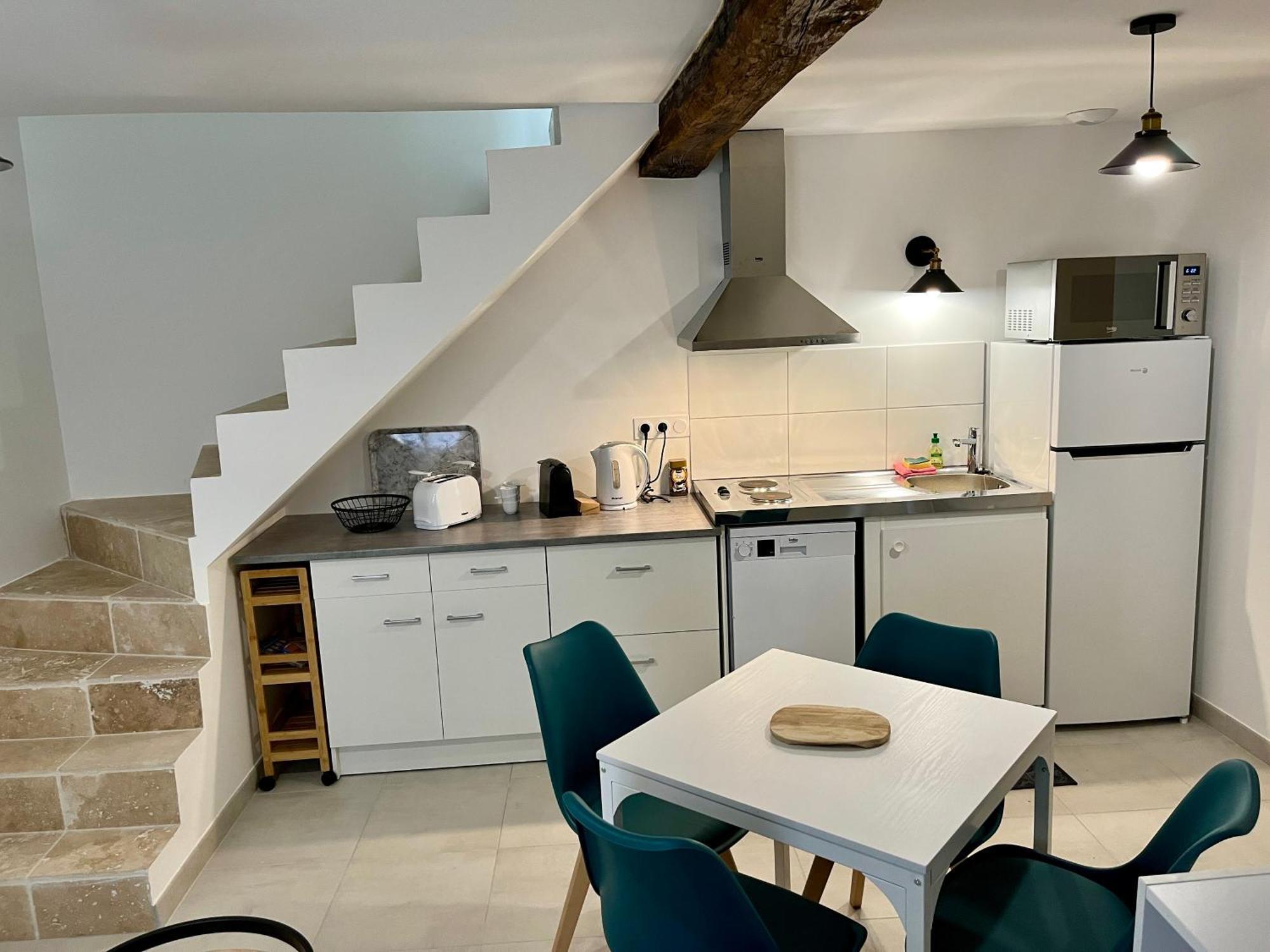 2 Suites, Cour Privee, Climatisation, Le Nid De Blois Vienne Екстериор снимка