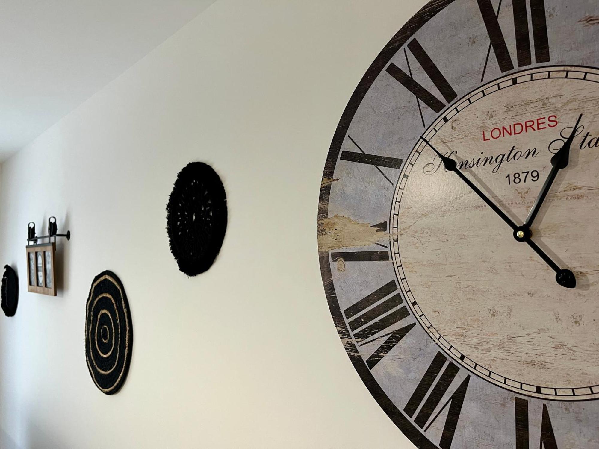 2 Suites, Cour Privee, Climatisation, Le Nid De Blois Vienne Екстериор снимка